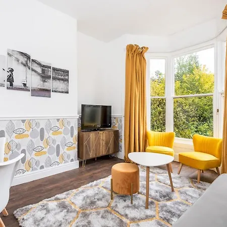 Apartment Newly Renovated & Moden Facing Ancient City Walls